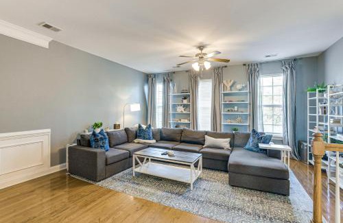 Ladson House | Townhome 3 Mi to Wescott Park and Golf Course!