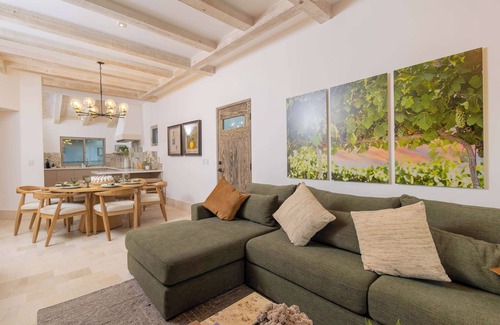 Parras de la Fuente Villa | Townhouse 2BR Pueblo Parvada