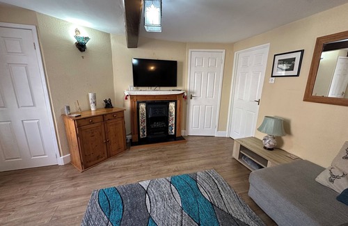 Llanidloes House | Townhouse-Llanidloes- Mid Wales- Powys-Pet-Friendly- sleeps 6