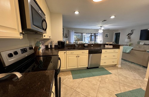 Palm Valley House | TPC Sawgrass Coastal Retreat-Pool, Hot tub, golf, beach, pickle ball Mayo Clinic