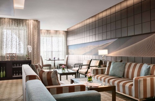 Al Maqta Hotel | Traders Hotel, Qaryat Al Beri