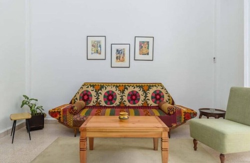 Mar Mikhael Apartment | Traditional Apartment in Mar Michael