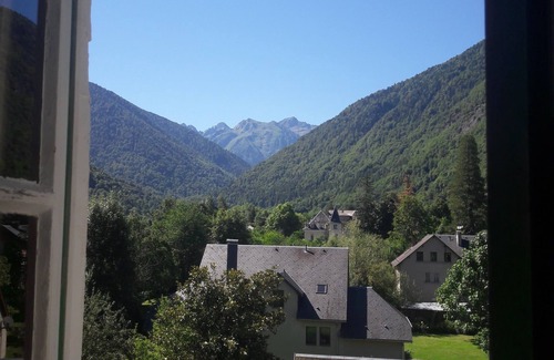 Bagneres-de-Luchon Villa | Traditional Luchonnais Villa Close to the Centre