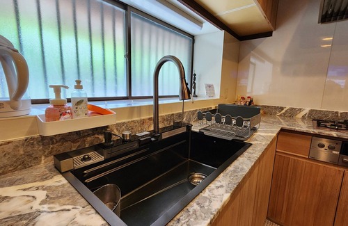 Soeda House | Traditional Samurai Experience! Samurai Manner Tea House w/real Hinoki bath.