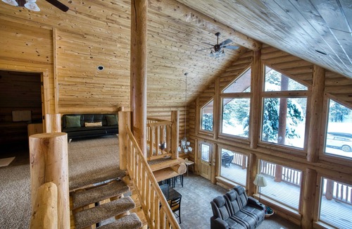 Island Park Cabin | Trails Edge at Ponds Lodge - Cabin 24