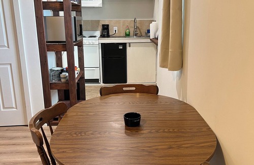 Lima Apartment | Tranquil 2-bedroom apartment in Lima, MT. Family & Pet friendly.