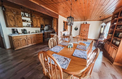 Twain Harte House | Tranquil 3BR Twain Harte Retreat: Lake Access, Private Pool/Spa, Walk to Town