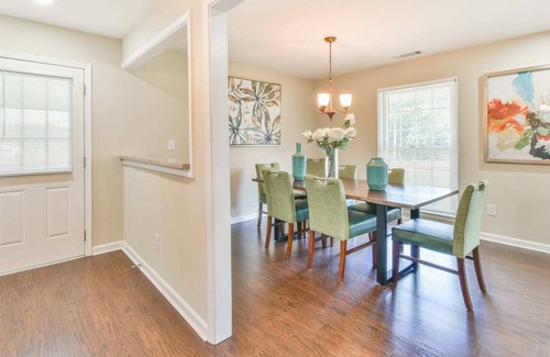 Buford House | Tranquil and Magnificent Cabin for your Perfect Vacation