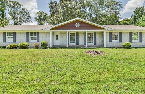 Buford House | Tranquil and Magnificent Cabin for your Perfect Vacation