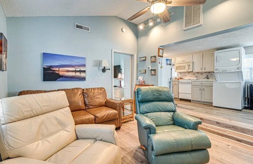 Myrtle Beach Cottage | TRANQUIL BEACH HOUSE