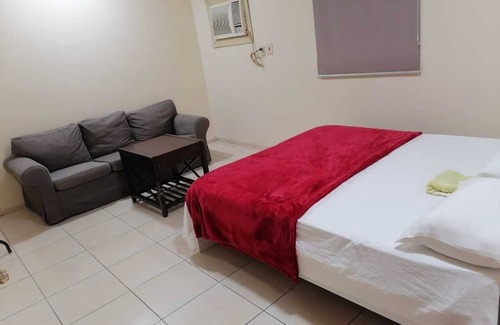 Dammam Hotel | Tranquil hotel with AC in vibrant Dammam