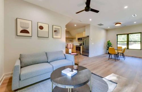 Mount Mourne Apartment | Tranquil Lakefront Carriage House with Dock