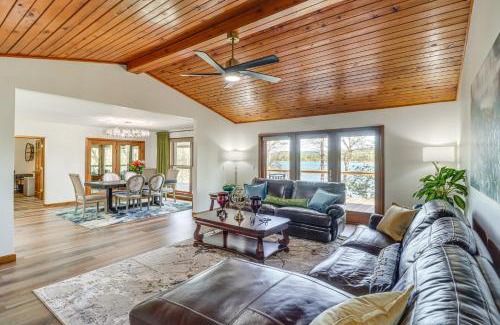 Higden House | Tranquil Lakefront Greers Ferry Escape with Fire Pit