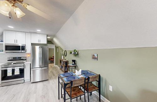 Cameron House | Tranquil Oasis Unit B