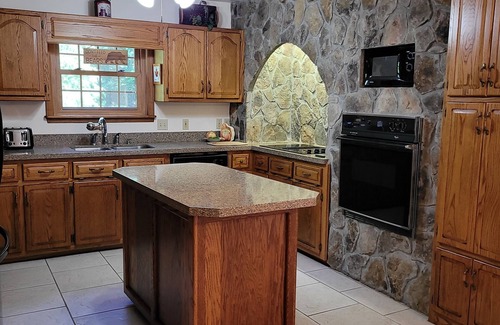 Blairsville House | Tranquil Park Like Setting Nestled in a Secluded Valley License #008804