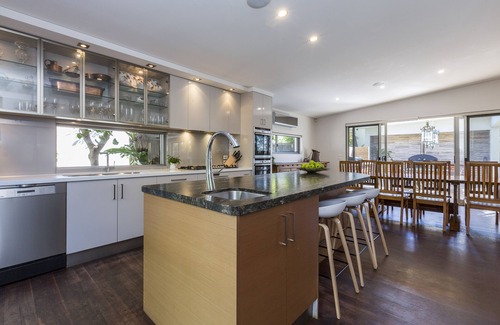 Swanbourne House | Tranquil Summer Holiday Retreat