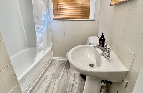 Pine Forest House | Tranquility 3 bedroom Stay