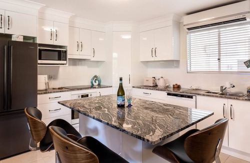 Yeppoon Apartment | Tranquility on Farnborough!