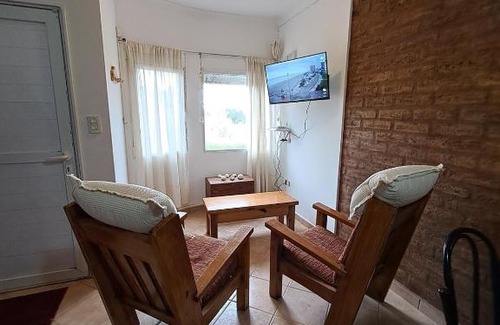 Monte Hermoso Apartment | Tranquilo duplex frente al mar