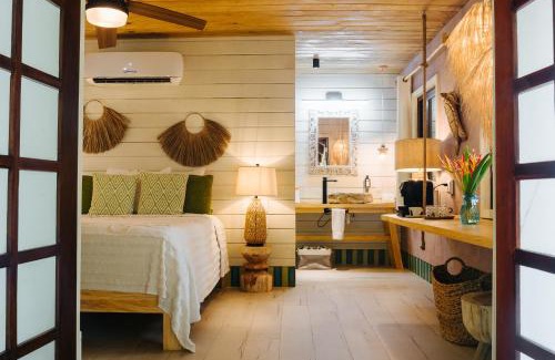 Antoneys Cay Cabin | Tranquilseas Eco Lodge & Dive Center