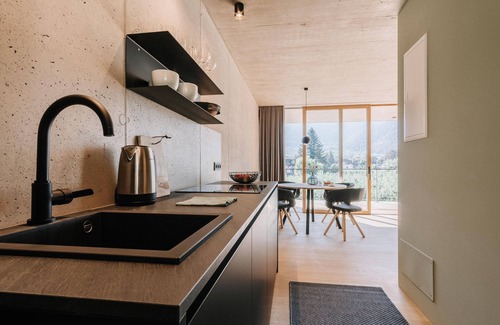 Laces Apartment | Traumurlaub: Studio "apfel" auf dem Bio Bauernhof Langstrein