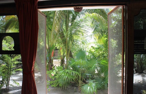 Mahahual House | Travel in' Guest House