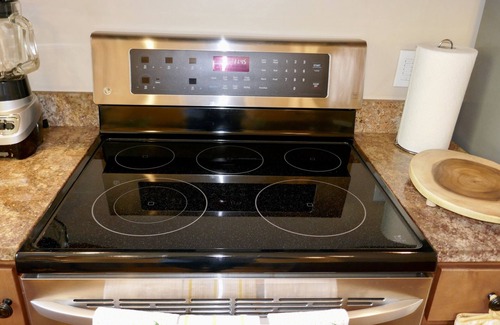 Veazie Apartment | Travel light long-term (safe & relaxing)special discount for travel nurse