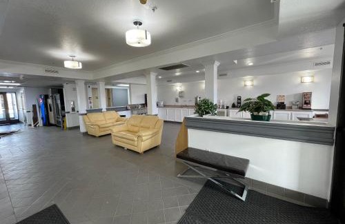 Carlin Hotel | Traveler's Inn Carlin NV near Elko