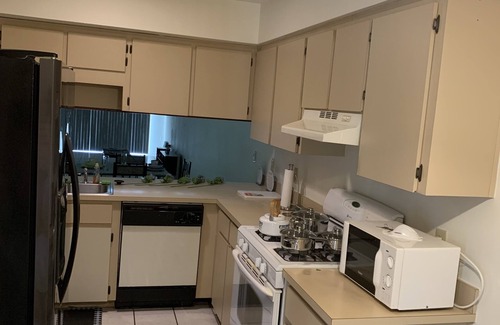 Winter Haven House | TRAVELLING PROFESSIONALS ONLY - 3.3 miles to Winter Haven Hospital!