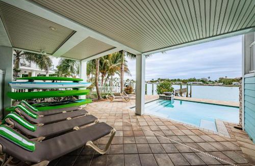 Treasure Island House | Treasure Trove Mermaids Cove