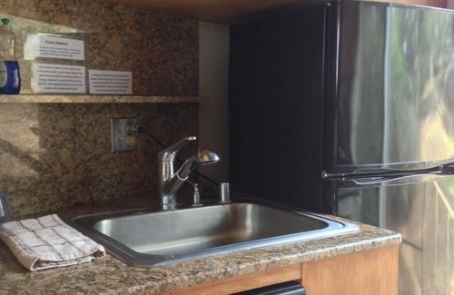 Inverness Apartment | Tree Top Glass House - Hi House