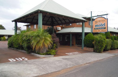 Walpole Hotel | Tree Top Walk Motel