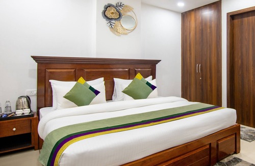 Noida Hotel | Treebo Fortune Home Expressway