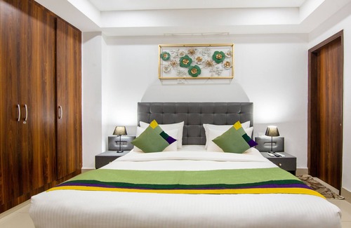Noida Hotel | Treebo Fortune Home Expressway
