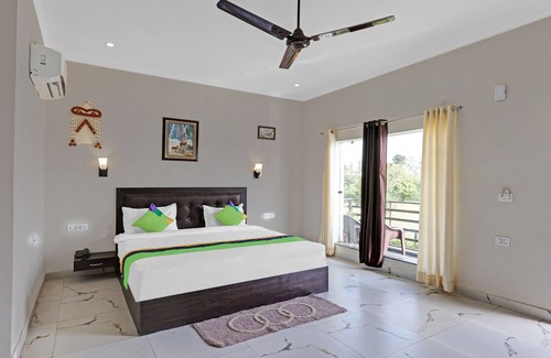 Bail Parao Hotel | Treebo Kaira Resort With Pool View, 5 Km From Jim Corbett Jungle Safari