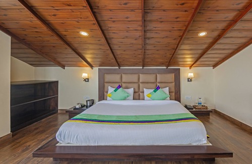 Kumharsain Hotel | Treebo The Northern Retreat Resort With Mountain View