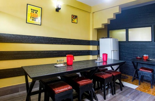 Shillong Hotel | Treebo Trend JKR Residency