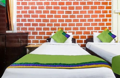 Shillong Hotel | Treebo Trend JKR Residency