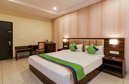 LB Nagar Hotel | Treebo Trend Sindhura Grand