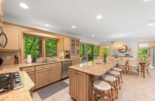 Michiana House | Treehouse Oasis