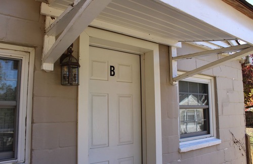 Greensboro Apartment | Treehouse on the Lake