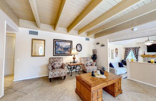 Crestline House | Treelands Lodge