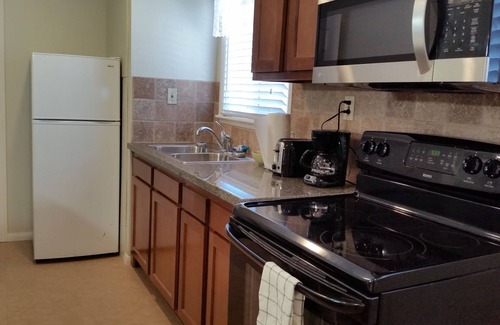 Bishop Hotel | Trees Motel