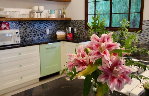 Fullerton House | Treetop Hideaway near Disney - A Perfect Choice!