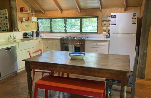 Bingil Bay House | TreeTops by the Sea