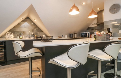 Newton Poppleford Cottage | TREETOPS, family friendly, country holiday cottage in Southerton