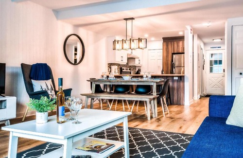 Mont-Tremblant House | Tremblant Hotel Du Lac - Amazing Lake and Mountain View - B427