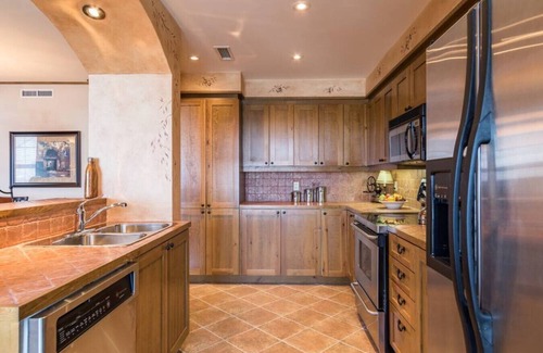 Mont-Tremblant House | Tremblant Prestige - Equinoxe 140-1