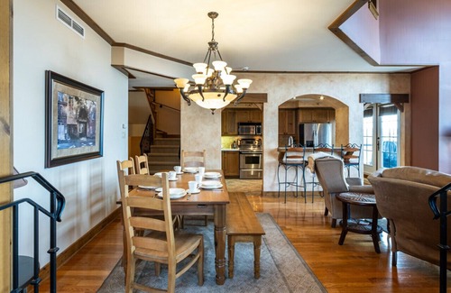 Mont-Tremblant House | Tremblant Prestige - Equinoxe 140-1