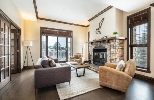 Mont-Tremblant Pedestrian Village Apartment | Tremblant Prestige - Bondurant 95-15